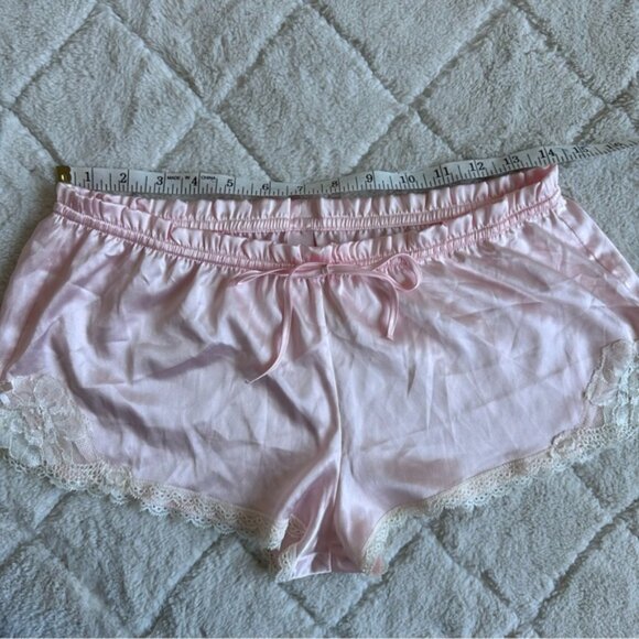 Victoria's Secret | Blush Pink Silky Lace Trim Sleep Shorts | Size Small - Picture 11 of 14